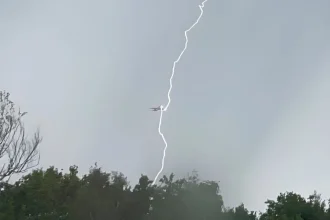 EasyJet plane hit by lightning, making emergency landing at Gatwick Airport