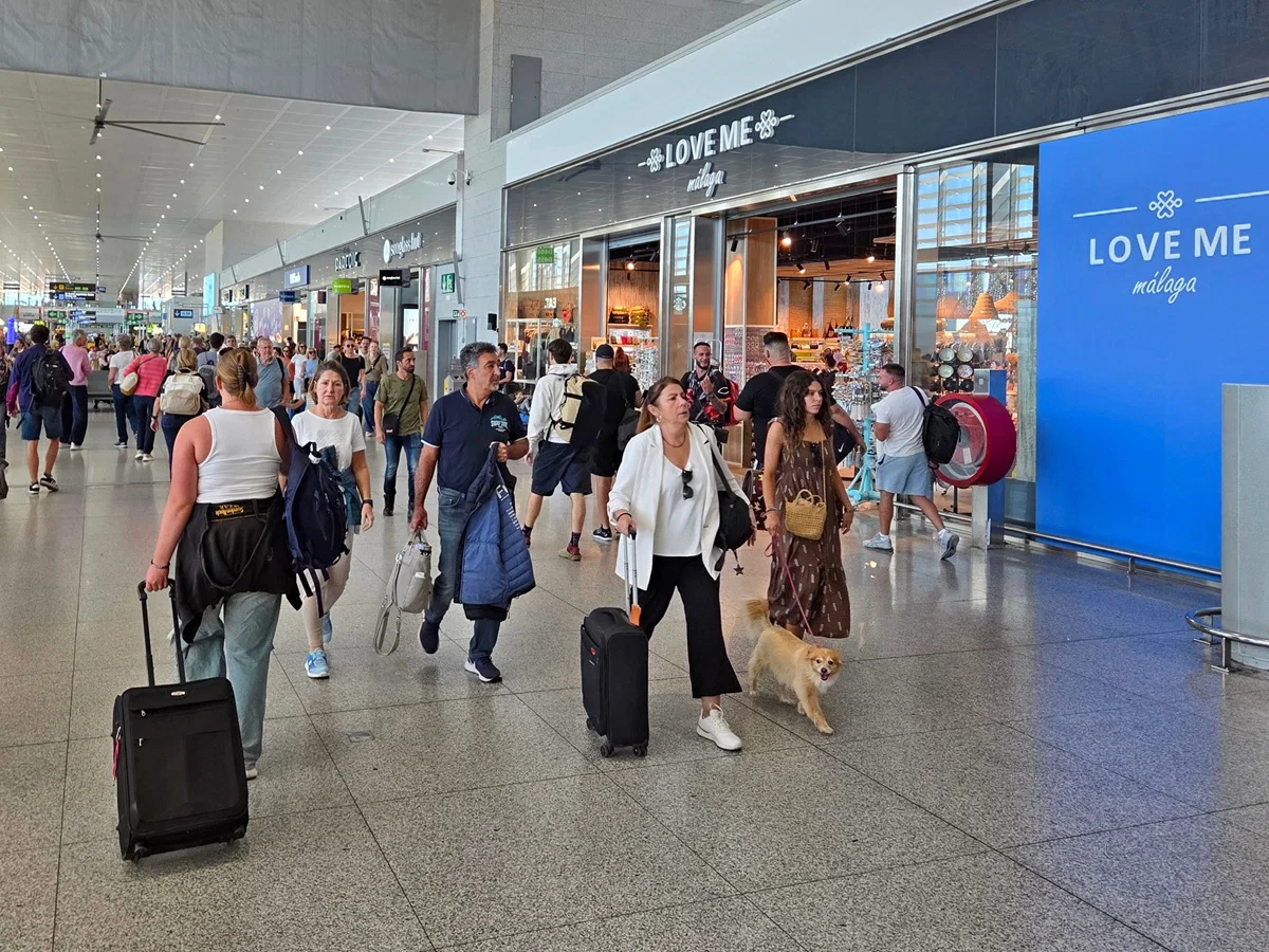 There may be no flights to Spain as airlines secretly cut schedules