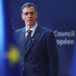 Despite Pedro Sánchez's progressive international policies, Spain continues to move to the right