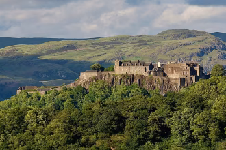 From London to Stirling for less than 35 euros: Lumo's new train line has just opened