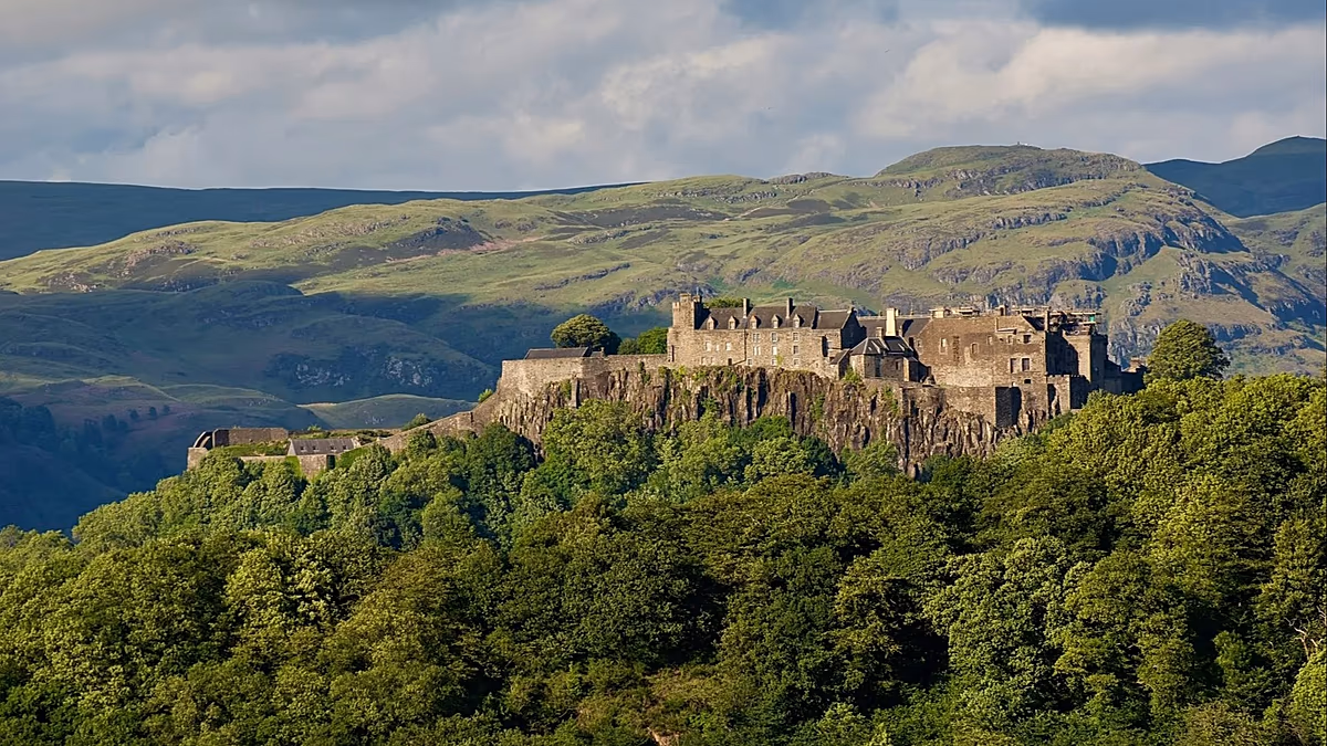 From London to Stirling for less than 35 euros: Lumo's new train line has just opened