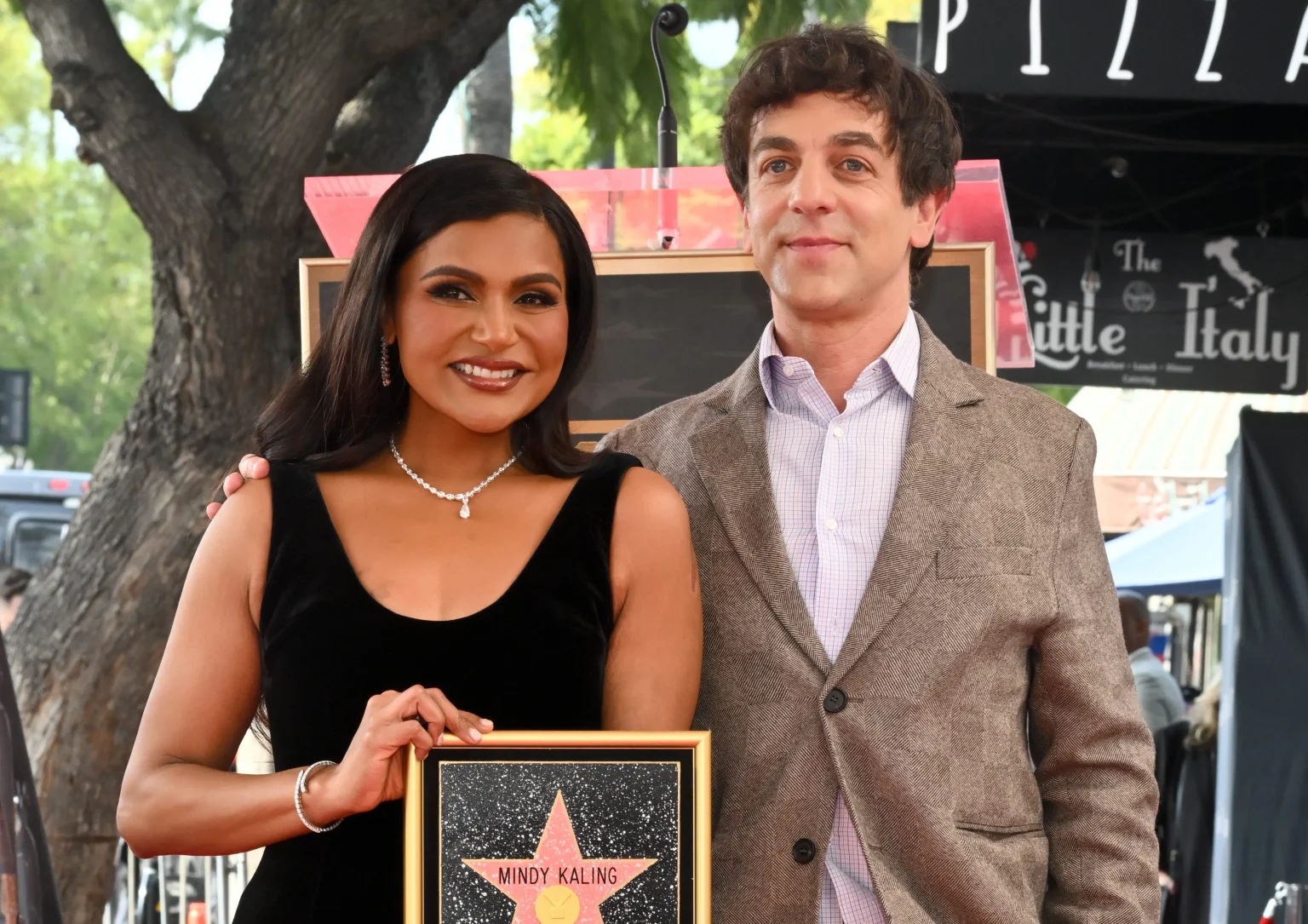 Mindy Kaling's boyfriend: Her past relationships, including one with ex-boyfriend BJ Novak