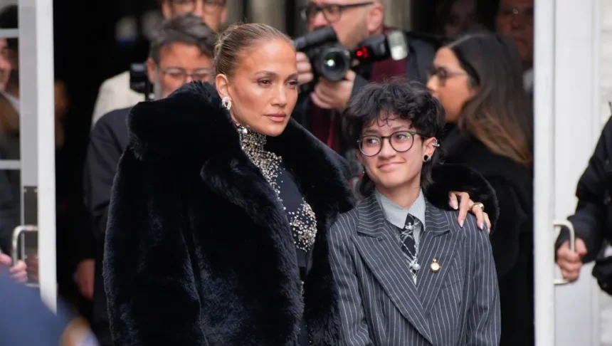 Jennifer Lopez twins: Max and Emme Oscar Muniz photo