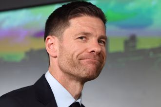 He's better than Alonso: Liverpool line up Premier League manager to replace Slott