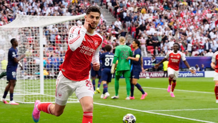 He's much better than Havertz: Arsenal submits £86m bid for new striker