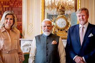 Indian Prime Minister Modi meets with Dutch royal family and begins European tour