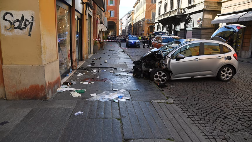 Investigators rule out terrorist scenario in car attack in Modena, Italy