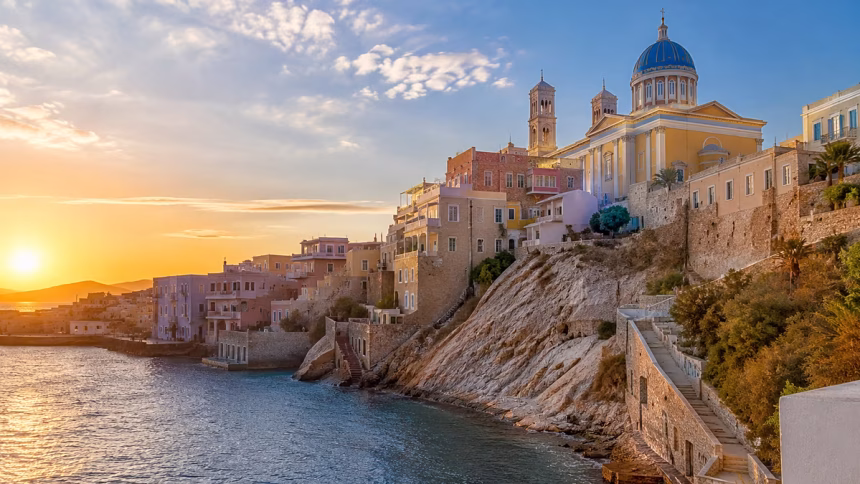 Living for free on a Greek island: what you have to do