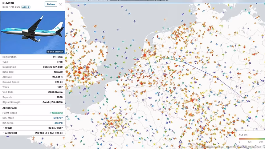 New flight tracker with alerts for unusual activity launched
