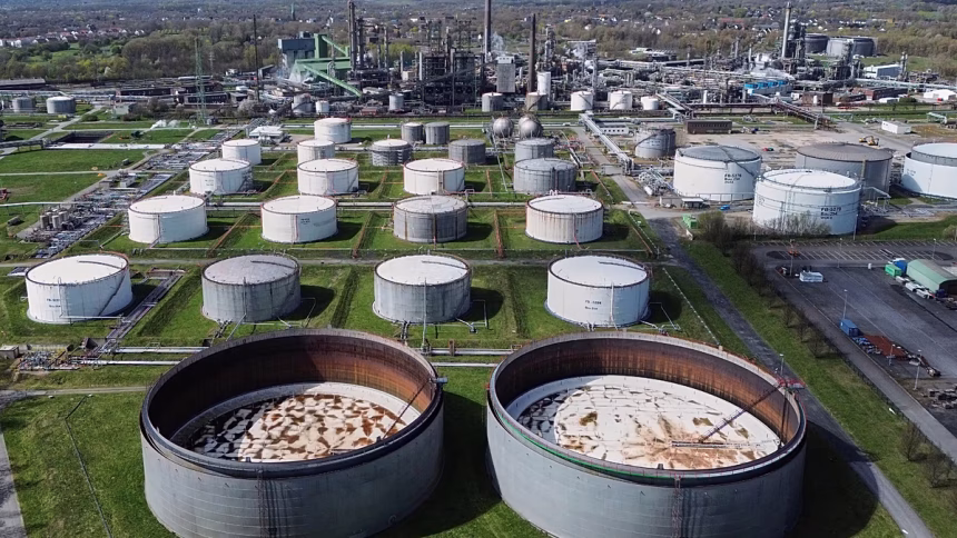 Oil prices fall as President Trump cancels military strike against Iran