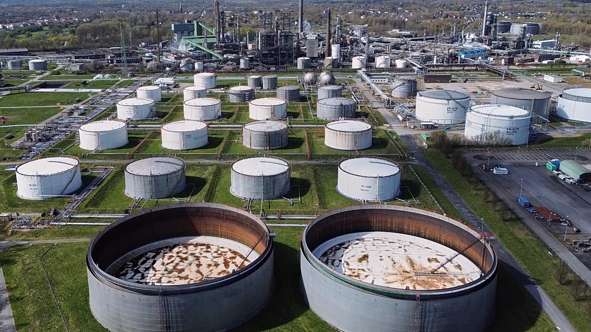 Oil prices fall as President Trump cancels military strike against Iran
