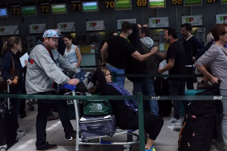 Portuguese people lead Europe in desire to travel in 2026, but high costs remain a concern