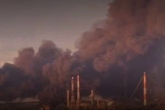 Russia launches new attack on Ukraine, Kiev attacks refinery base