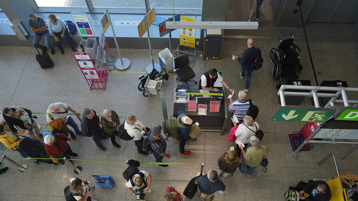Why Ryanair passengers will be more likely to be stopped abruptly due to carry-on baggage in 2026