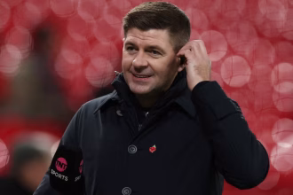 Sir Alex Ferguson says Rangers legend is better than Steven Gerrard