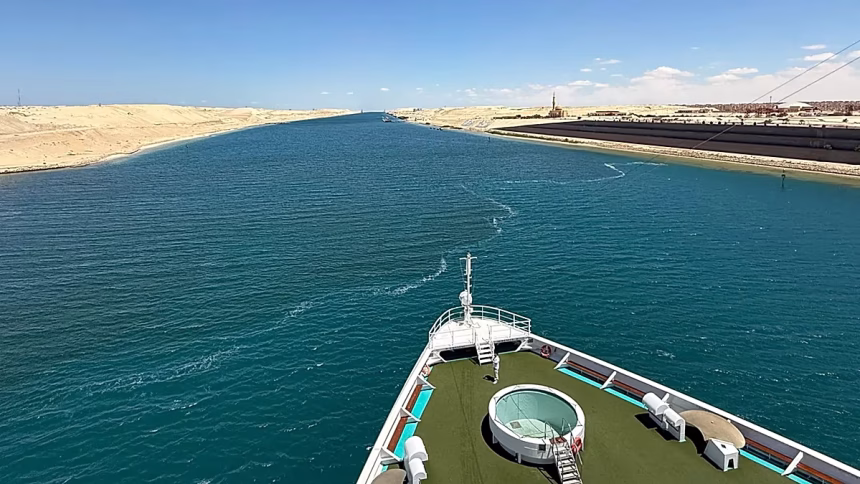 Suez Canal Summit: Global tourism takes its breath away