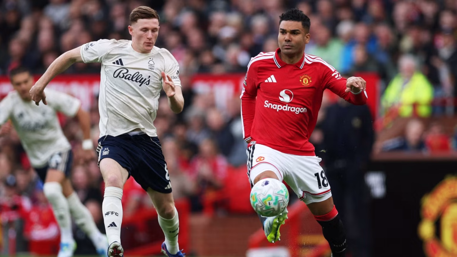Wilcox pushes to sign England star bigger than Manchester United's Anderson