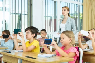 British schools introduce 'conversation classes' as children lose ability to speak