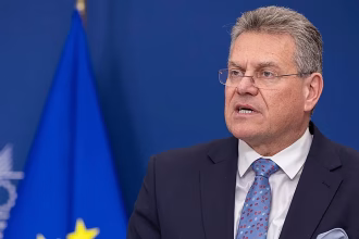 EU trade chief meets with China envoy amid escalating trade tensions