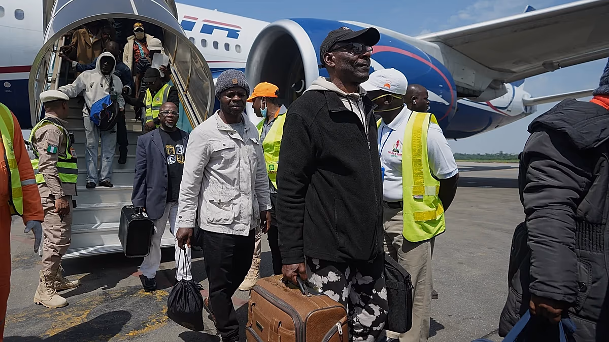 First group of Nigerians return home after anti-immigration protests in South Africa