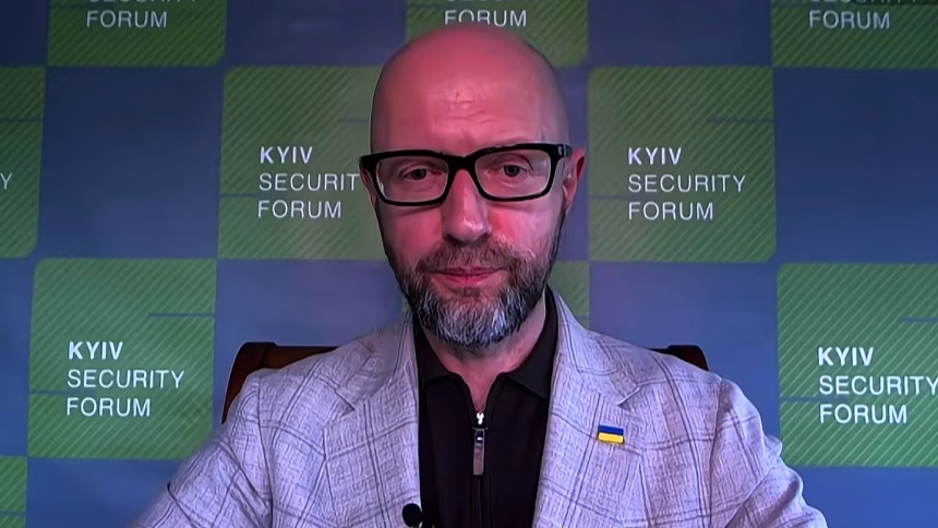 Former Ukrainian prime minister says US aid could be Ukraine's ``trump card'' against Russia