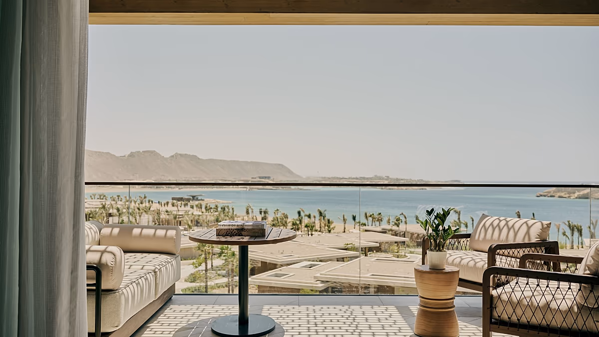 Four Seasons just opened a luxury wellness resort on the Red Sea