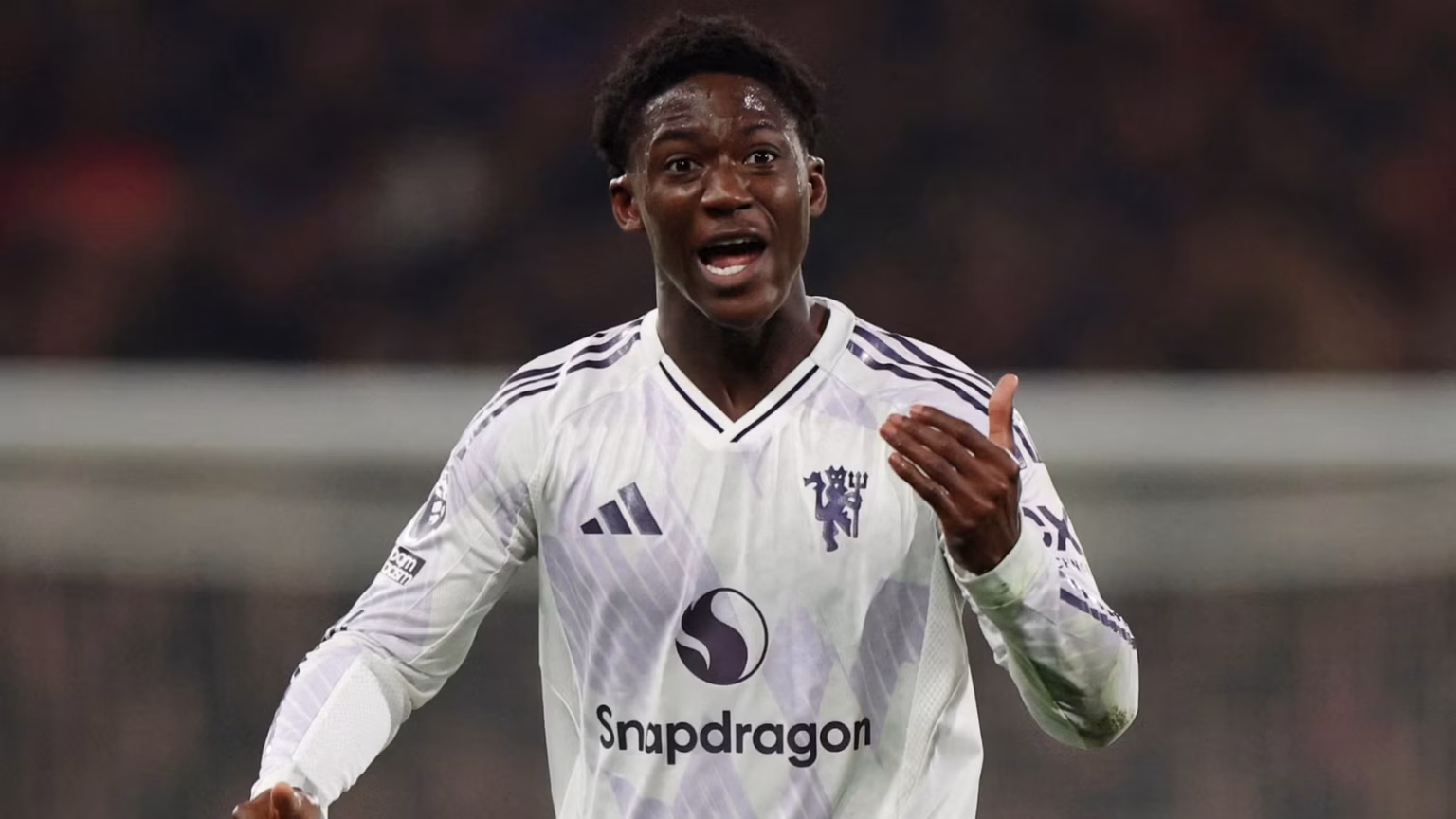 He's a Mainu clone: ​​Man United in contract talks for £100m midfielder