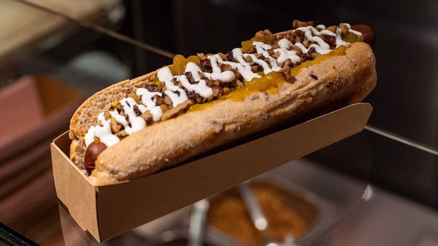 Hot dogs in first class? Swiss First's in-flight menu brings gourmet classics to fast food