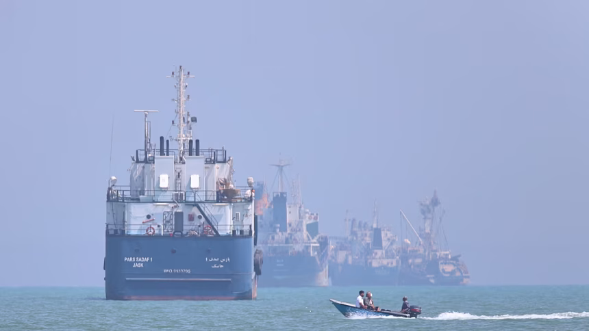 Iran says Strait of Hormuz closed again but traffic continues, according to monitors