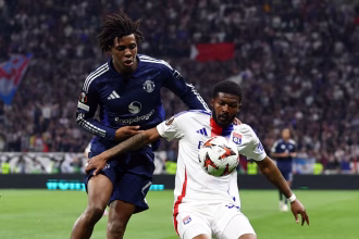 Negotiations take place as Newcastle and Everton battle for Ainsley Maitland-Niles