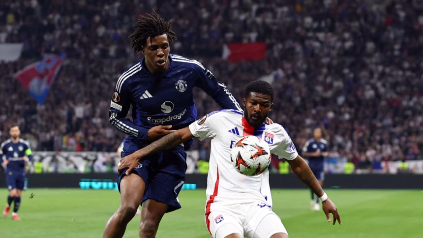 Negotiations take place as Newcastle and Everton battle for Ainsley Maitland-Niles