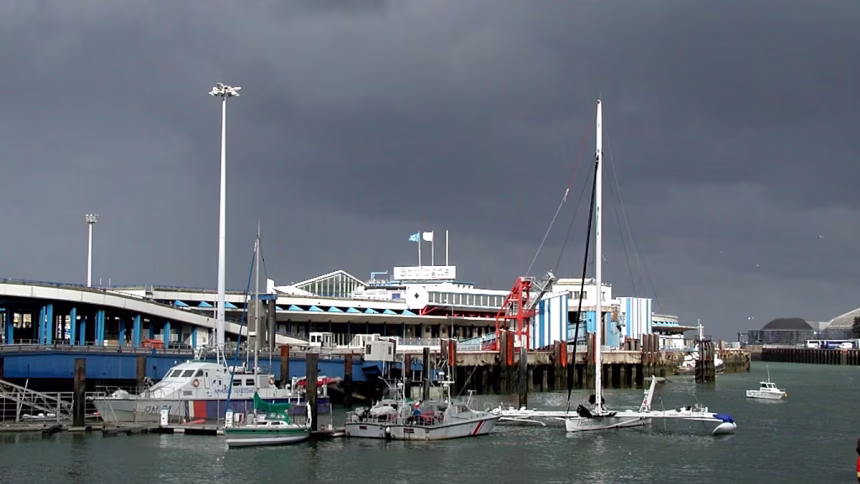 New ferry linking France and Ireland revives Boulogne international link