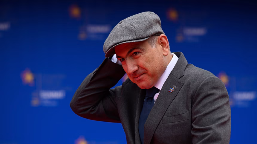 Pashinyan moves to ease tensions with Russia while pledging Armenia's sovereignty ahead of crucial vote