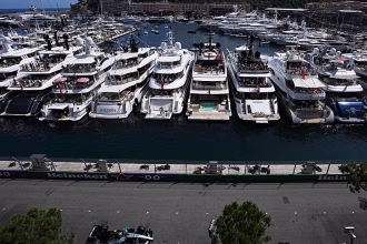 Which countries in Europe are attracting billionaires and which are losing them?