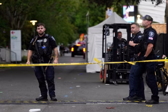 2 killed, 5 injured in shooting at Seattle food festival