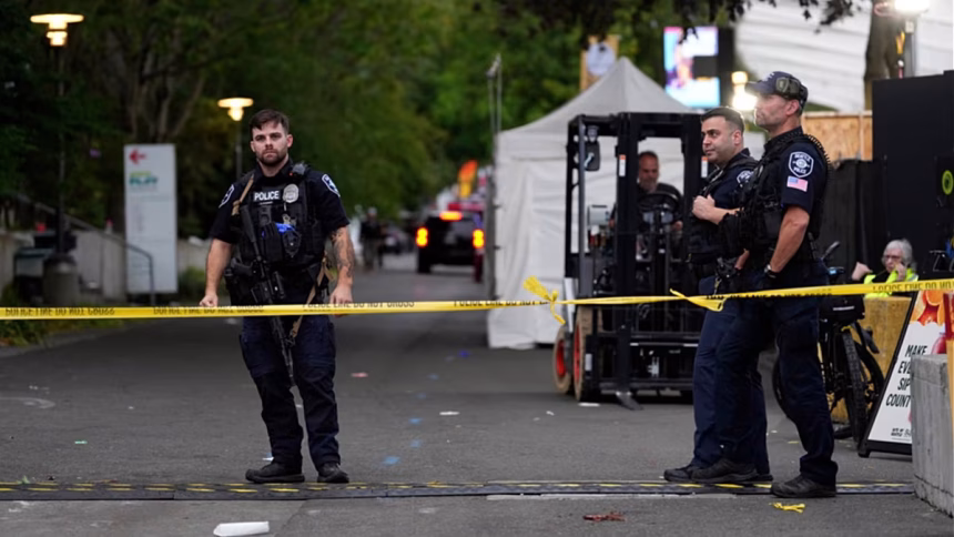 2 killed, 5 injured in shooting at Seattle food festival