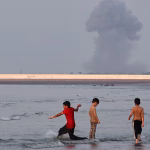 As oil prices approach $100, Gulf oil producers race to build oil alternatives to the Strait of Hormuz