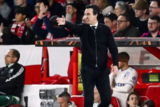 Aston Villa ready to hijack star signing as Benfica faces financial hit