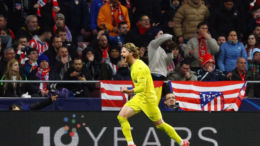 Celtic close to signing Kasper Hogg after financial warning issued