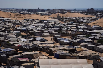 Chickenpox sweeps through Gaza camps, infecting thousands in two weeks