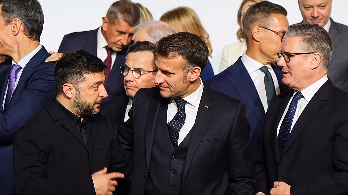 Coalition leaders meet in Paris ahead of Bastille Day parade