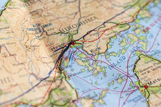 Do you like aviation and geography? Try our flight and city guessing game