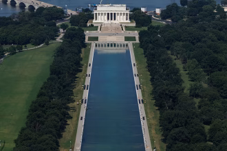 Former Olympic athlete charged with felony for destroying reflecting pool