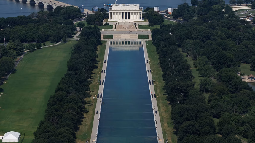 Former Olympic athlete charged with felony for destroying reflecting pool
