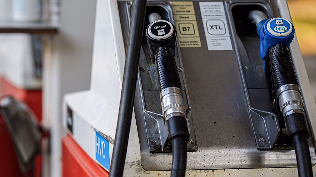 Gasoline prices in Italy exceed 2.6 euros: Opposition parties and organizations sound the alarm, government considers changes to fuel tax