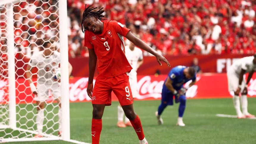 He looks like Manzambi: Newcastle open talks for second midfielder