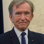"He politicizes his position": X, a turning point in the communication of Bernard Arnault