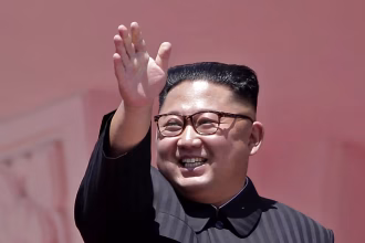Kim Jong Un entertains Chinese officials in Pyongyang