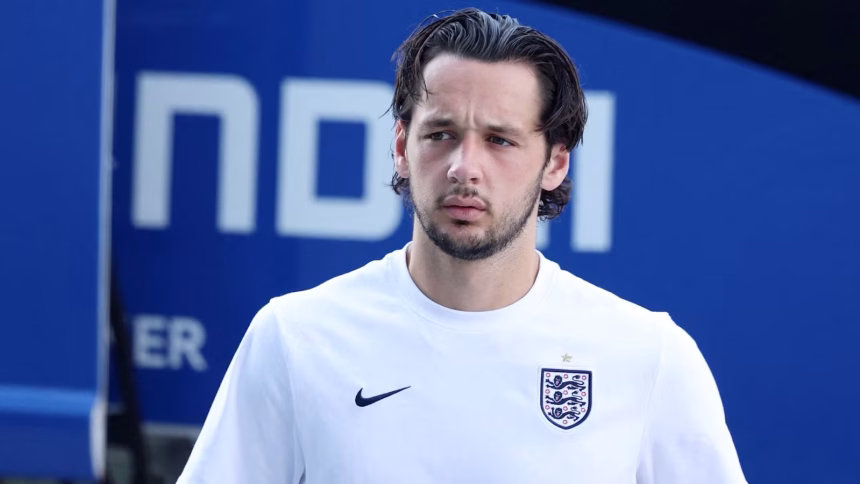 Leeds push hard to sign Trafford after Aston Villa make Martinez decision