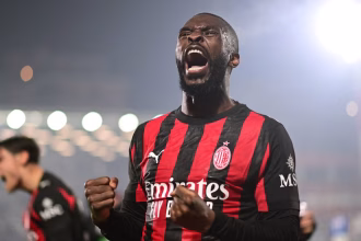 Newcastle join Coventry in race for Fikayo Tomori, making inevitable outcome clear